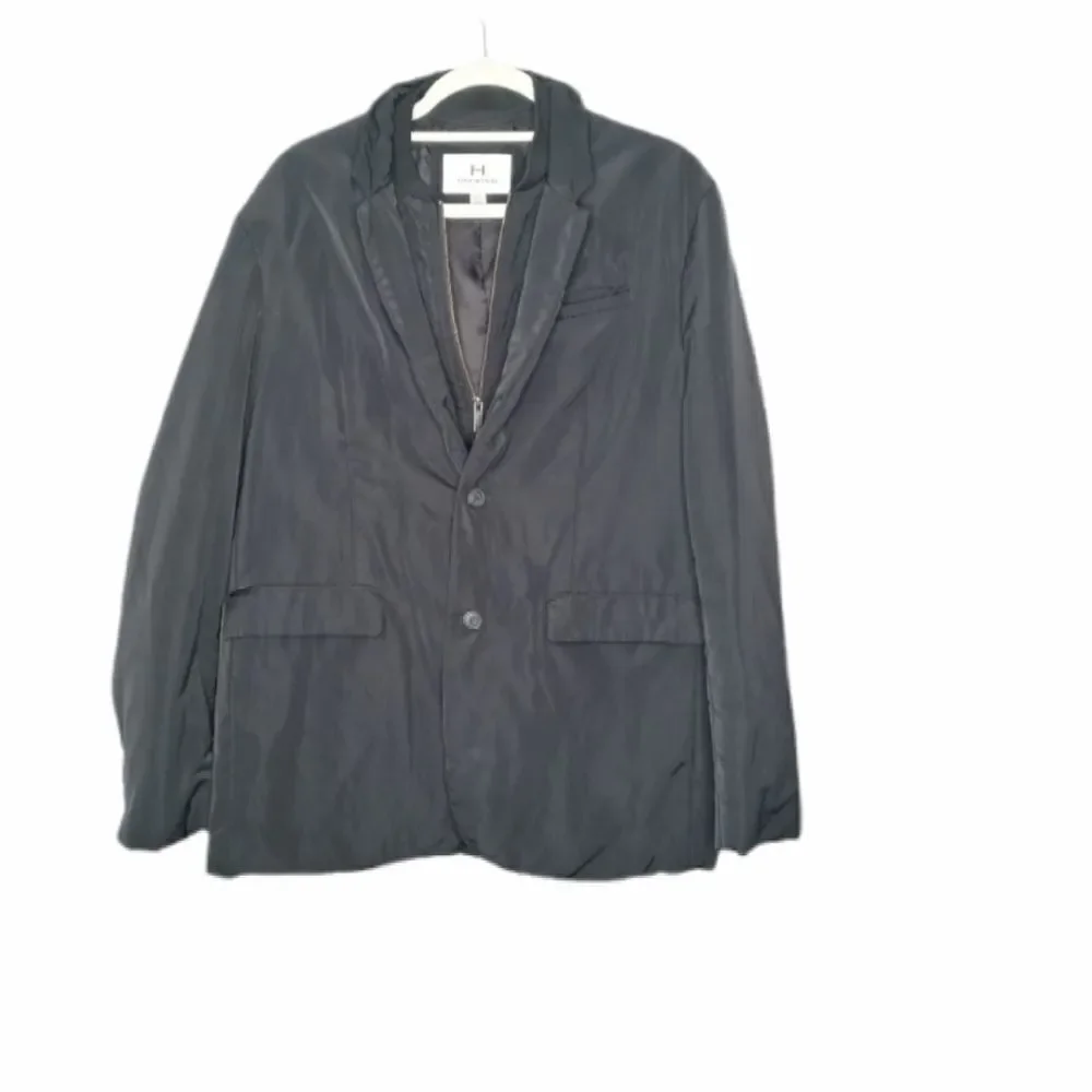 Halston black zip up jacket size large